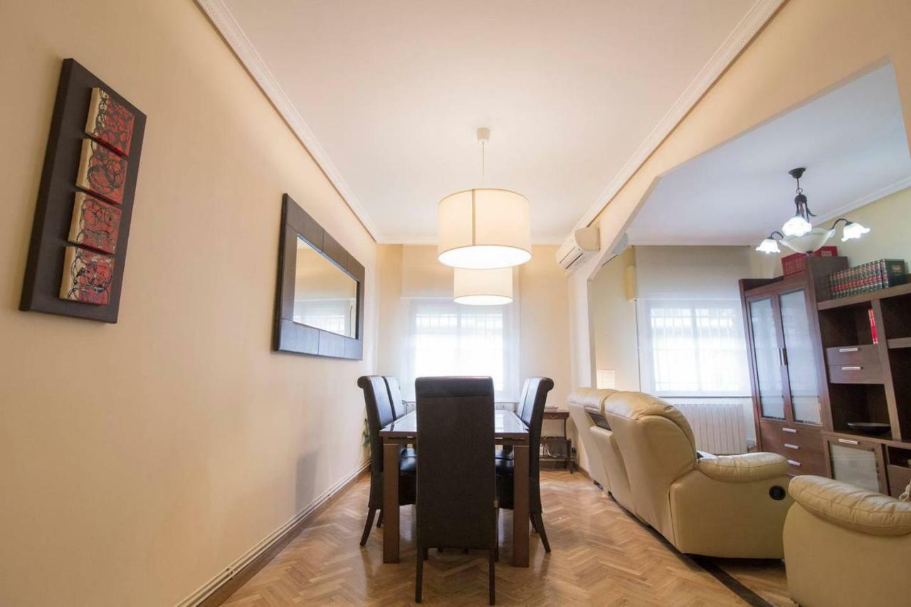 Home & Private Terrace Wifi + Aircon Madrid Bagian luar foto